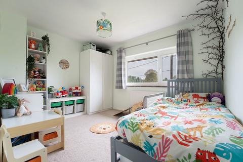 3 Meadow View, Winterbourne Stoke, Salisbury, SP3 4SS