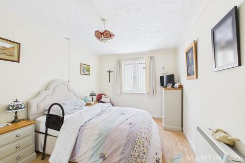 undefined, Lowen Court, Truro
