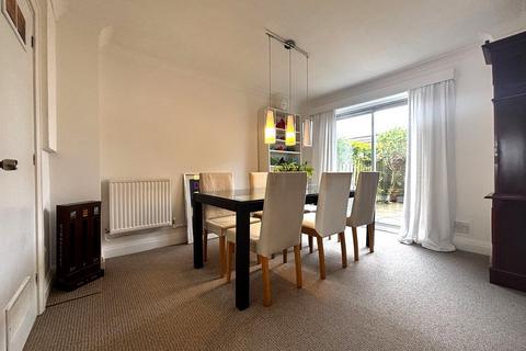2 bedroom mews for sale, Hollow Oak Lane, Cuddington, Northwich