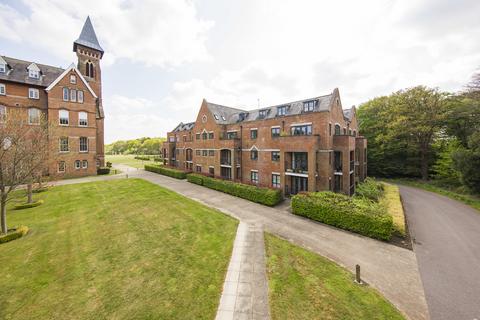 3 bedroom apartment for sale, Little Trodgers Lane, Mayfield