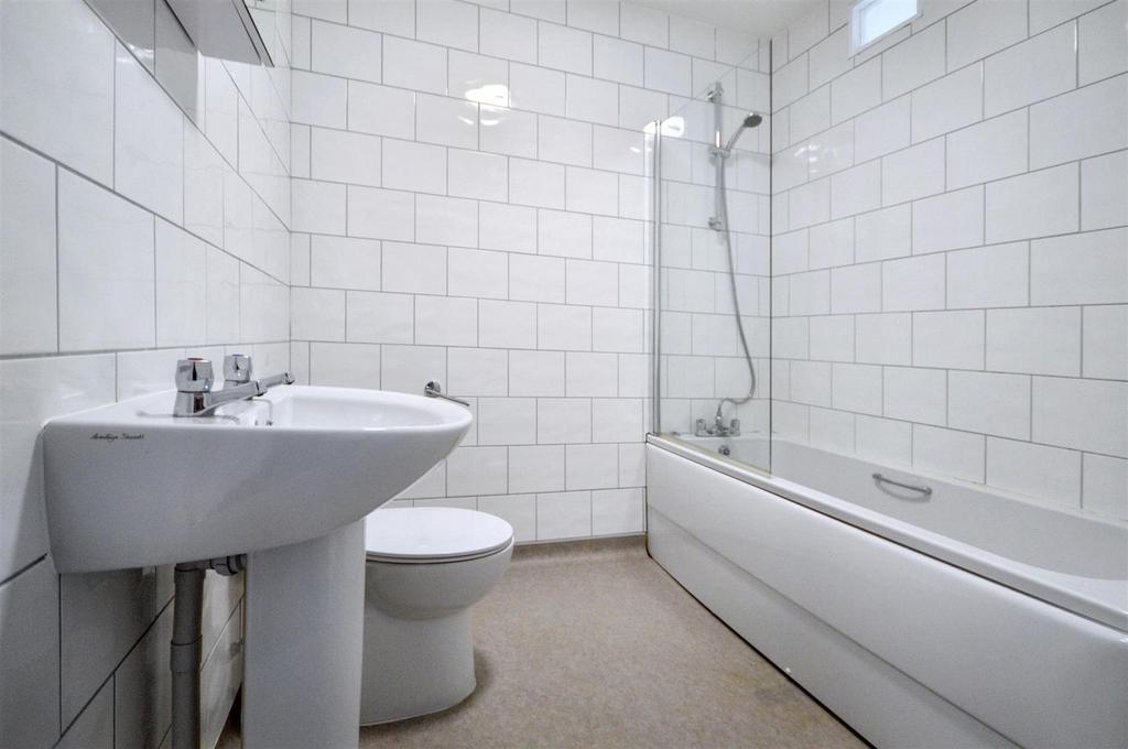 Bathroom.jpeg