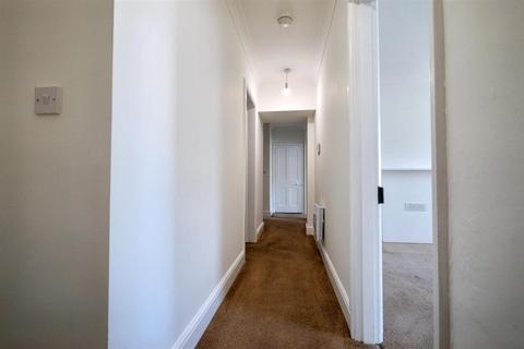 2 bedroom flat to rent, St. Giles Street, Town Centre, NN1