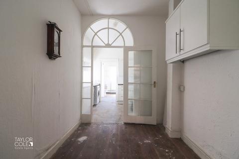 55 Albert Road, Tamworth, B79 7JN