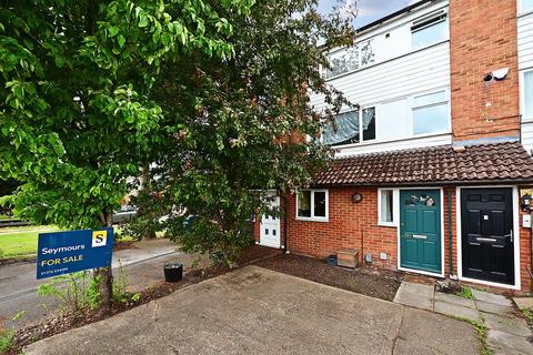 undefined, Kingsway, Camberley GU17