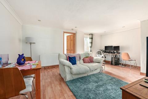 undefined, Kingsway, Camberley GU17
