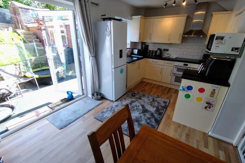 3 bedroom semi-detached house for sale, Peckforton View, Kidsgrove, Stoke-on-Trent