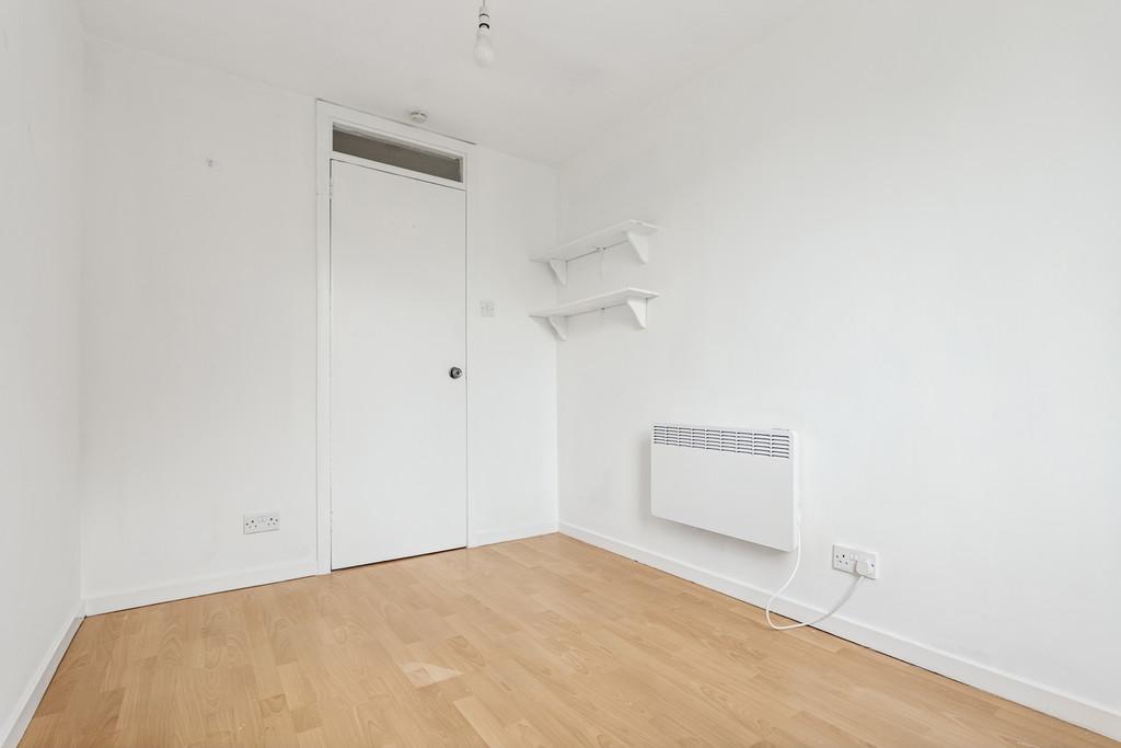 Apartment in Glasgow - View 5