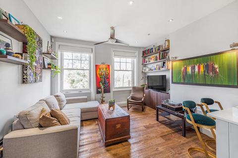 1 bedroom in a house share to rent, Chatsworth Road,  London, NW2