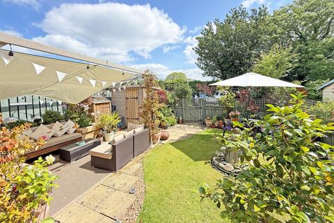 12 Broomfield, Birstwith, Harrogate, HG3 3AF