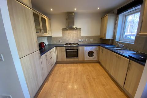 2 bedroom ground floor flat to rent, Augusta Court, Market Street
