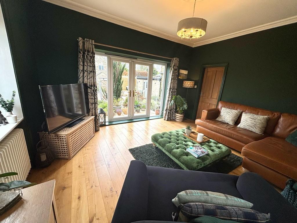 Living room 3