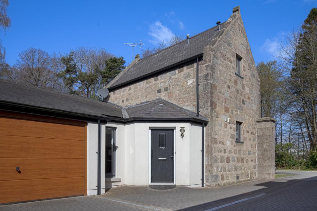 7 Cedar A - External