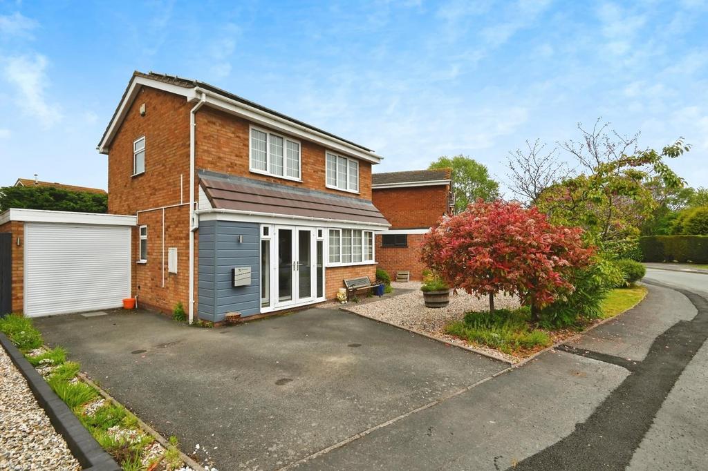 70newstead24.jpg