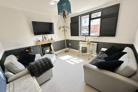 6 Buckhurst Road, Frimley Green, Camberley, GU16 6LH