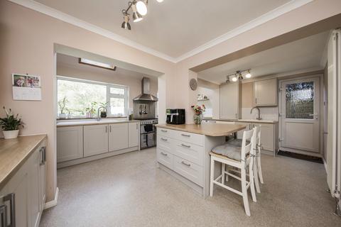 5 bedroom detached house for sale, St Richards Road, Crowborough
