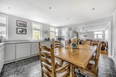3 bedroom apartment for sale, Queens Avenue, Winchmore Hill N21