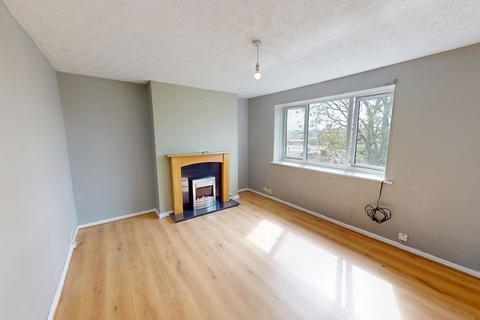 3 bedroom apartment to rent, Regency Court BD8