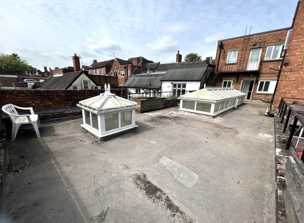 Roof Terrace 1