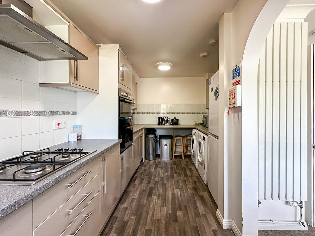 Kitchen (3)