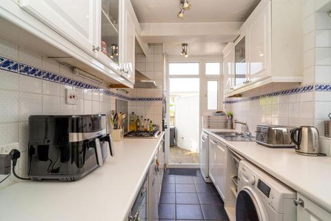 3 bedroom semi-detached house for sale, Deynecourt Gardens, London E11