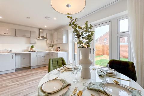 3 bedroom semi-detached house for sale, Lark's Place, Kennett Garden Village
