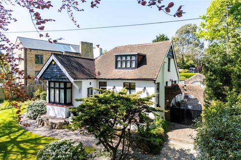 3 bedroom detached house for sale, Tongdean Lane, Brighton