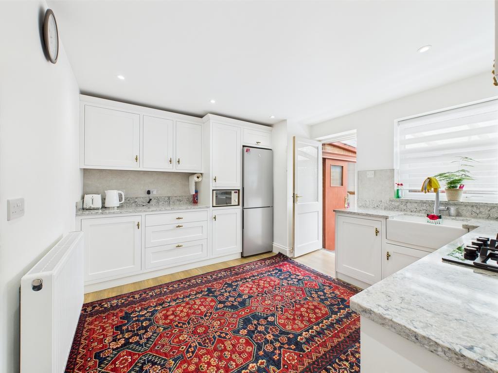 Breakfast/kitchen