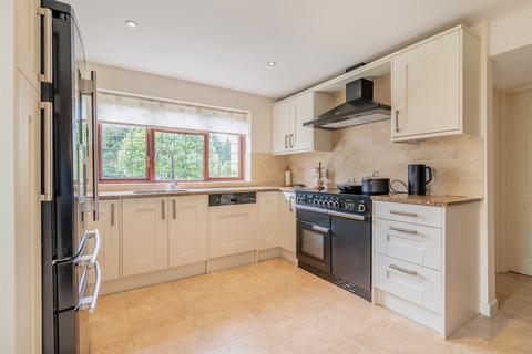 4 bedroom detached house for sale, Chepstow Road, Langstone. Newport