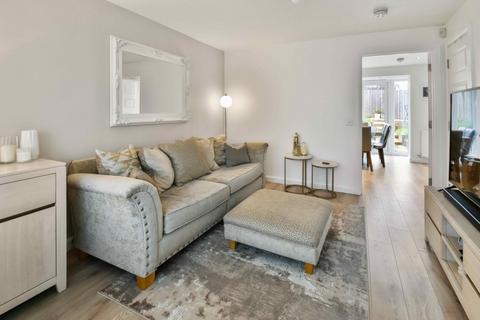 29 Appleton Drive, Livingston, EH54 6FP