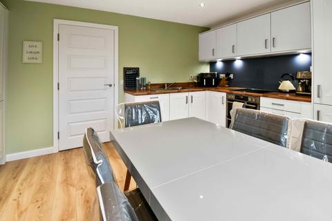 29 Appleton Drive, Livingston, EH54 6FP