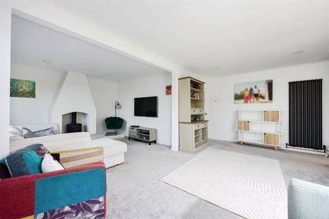 18 Cross Park, Crafthole, Torpoint, PL11 3BH