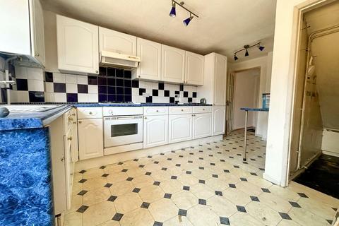 3 bedroom terraced house to rent, 3 Bedroom House To Let - HP19