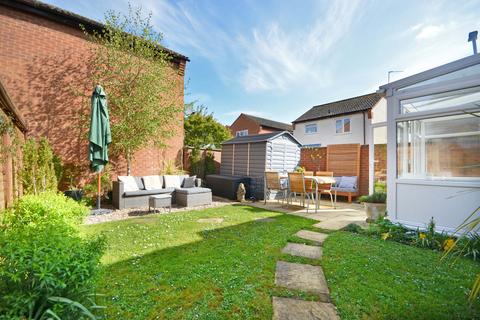 52 Titty Ho, Raunds, Wellingborough, NN9 6DF