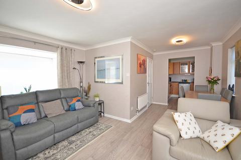 52 Titty Ho, Raunds, Wellingborough, NN9 6DF