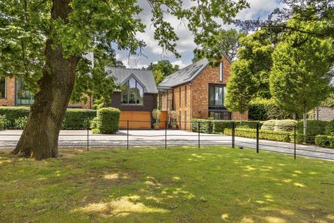 undefined, Longcross, Surrey