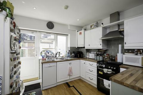 2 bedroom end of terrace house for sale, Shadwell Drive, Northolt, Greater London