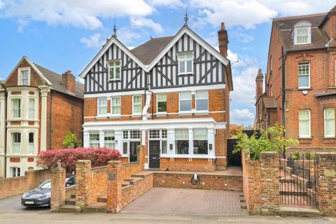 5 bedroom semi-detached house for sale, Quarry Hill Road, Tonbridge, TN9 2PE