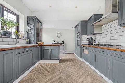 2 Brendon Road, London, SE9 3RP