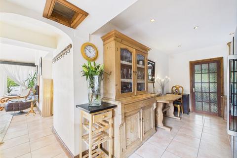 undefined, Holyhead Road, Albrighton, WV7