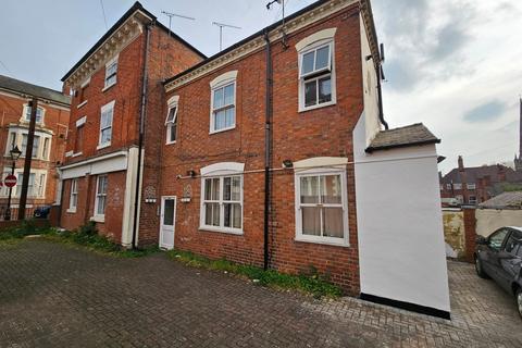 1 bedroom flat for sale, Highfield Street, Leicester, LE2