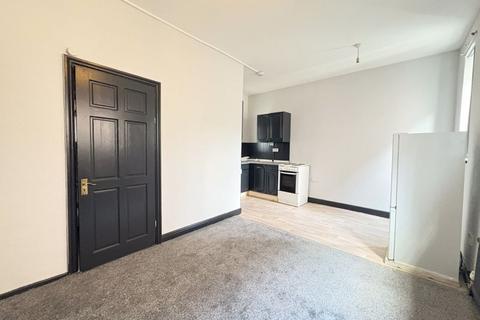 1 bedroom apartment to rent, New Hall Lane, Preston PR1