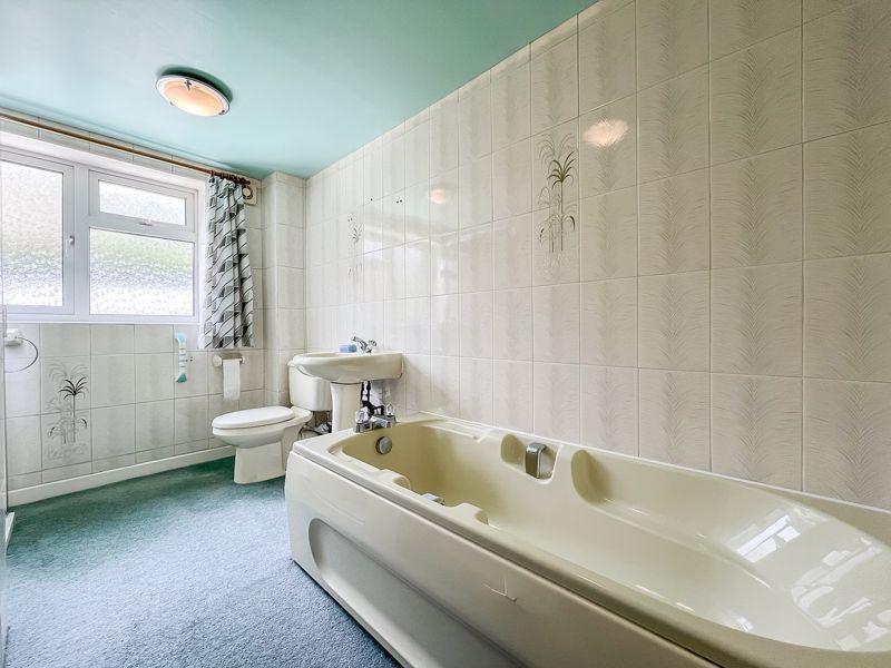 Family bathroom