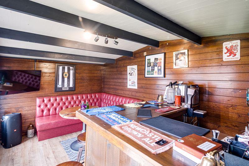 Garden Bar