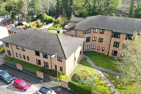 2 bedroom flat for sale, Lake View Railway Terrace, Kings Langley WD4