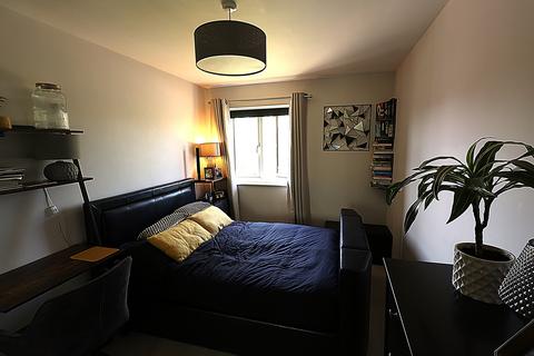 2 bedroom flat for sale, Lake View Railway Terrace, Kings Langley WD4