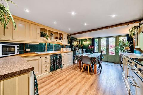 undefined, Cousley Wood Road, Wadhurst