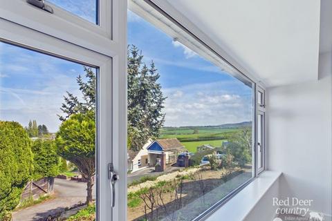10 Quantock Grove, Williton, Taunton, TA4 4PD