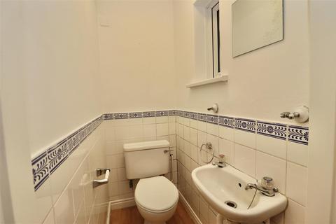 16 Albemarle Close, Brough, HU15 1EH