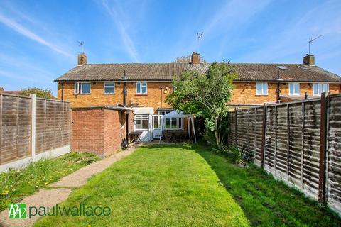 4 Hillview Gardens, Cheshunt, Waltham Cross, EN8 0PH