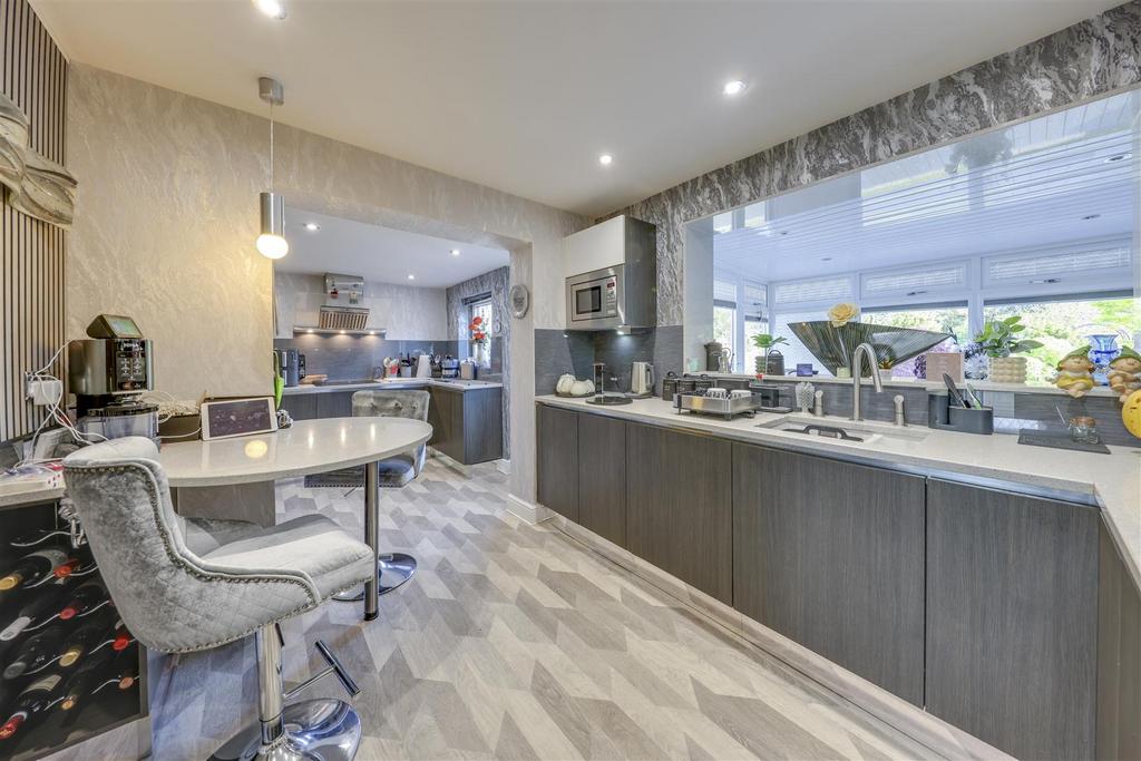 Breakfast Kitchen